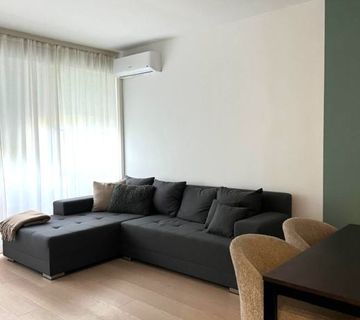 MODERNO UREĐEN Stan: Zagreb (Klaka), 40.00 m2 PRILIKA ! (prodaja) - cover