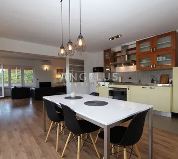 Zagreb, Ksaver - dvoetažni penthouse 140m2 s terasom 60m2 i garažom - cover
