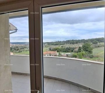 3 km do centra grada Fažane. Prodaja velikog renoviranog stana - cover