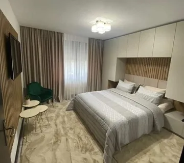 Spavaća soba sa mostom - cover