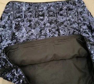 Tamno plava šljokasta suknja "H&M" - cover