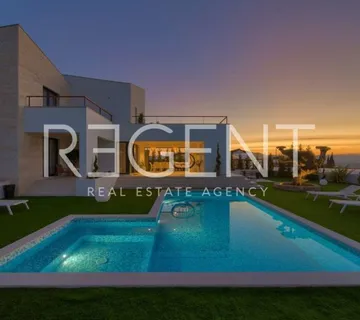 Krk, Malinska - Moderna Vila - cover