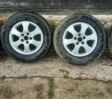 Zimske gume set sa Intra 15" alu felgama - cover