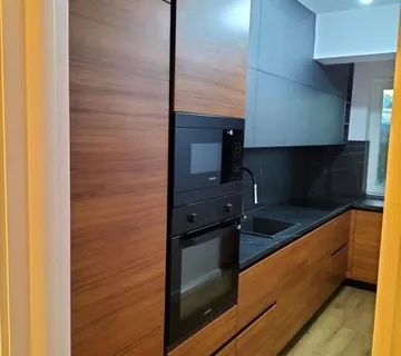 Kuhinja kutna - cover