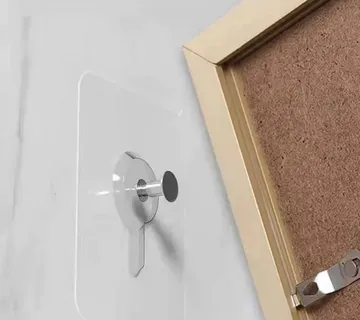 Samoljepljiva prozirna zidna kuka - cover