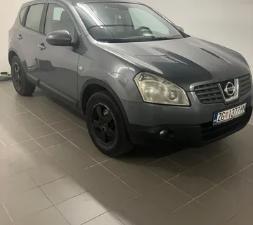 Nissan Qashqai - cover