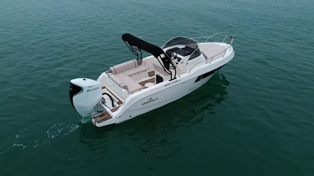 Najam broda - MINGOLLA Brava 28 WA - 350hp (2025) - cover