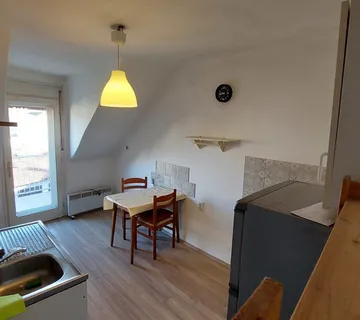 Iznajmljujem 1stan 33m2+terasa7m2,Vatrogasnoa ul. Črnomercec - cover