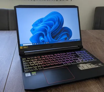 Acer Nitro 5 gaming laptop (AN515-55) - cover