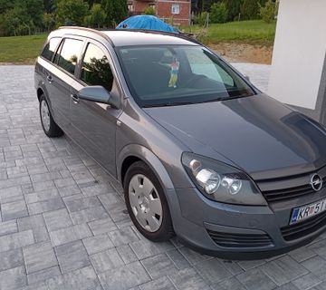 Opel Astra 1.4 - cover