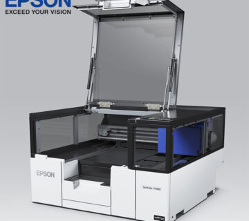 Epson SC F1000 – Hibridni DTG i DTF printer za tisak na majice - cover