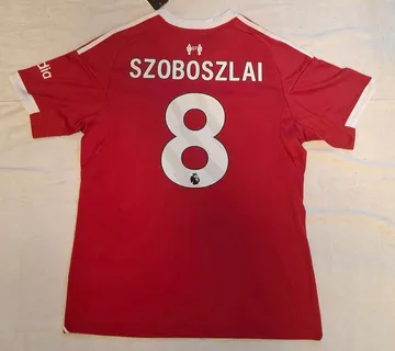 Szoboszlai Liverpool 25/26 L domaci dres - Split
