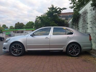 Škoda Octavia 2 facelift TDI RS - cover