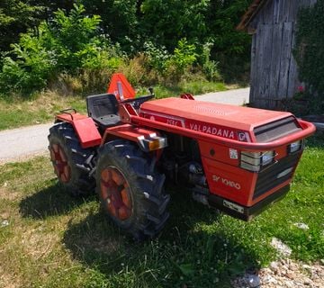 Traktor vinogradar vočar valpadana - cover