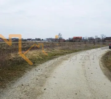 Poljoprivredno zemljište, Ježevo, Sportska ulica, 6093 i 8932 m2 - cover