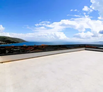 Okrug Gornji, luksuzan penthouse s pogledom na more, 202.15 m2! - cover