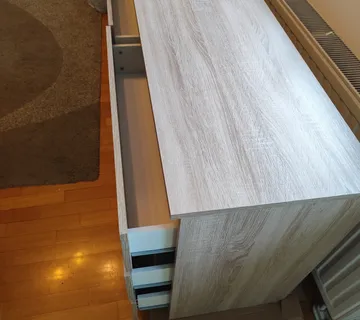 Komoda-Sonama hrast hitno prodajem za samo 120Eur - cover