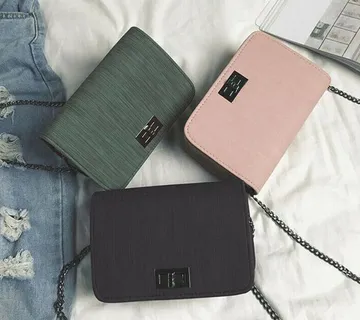 Ženska torba Augustina - cover