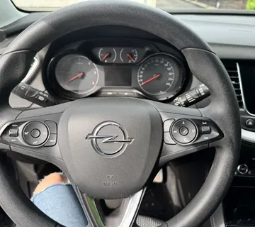 Opel Grandland 1.5D - cover