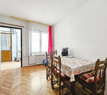 Donja Dubrava, samostojeća kuća s garažom, NKP 78.53m2 - cover