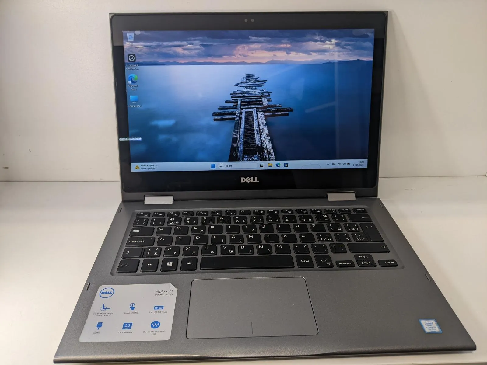 Prodaje se : Dell Inspiron 13 P69G 2-u-1 - cover