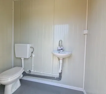 Sanitarni WC kontejner ANTRACIT 1.2x2.2m - moderno i praktično - cover