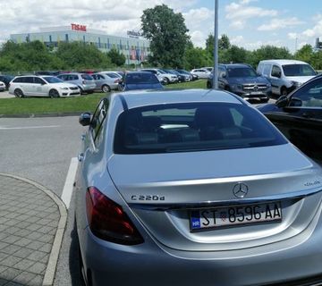 Mercedes-Benz C-klasa 220 D - 4MATIC automatik 9 brzina - cover