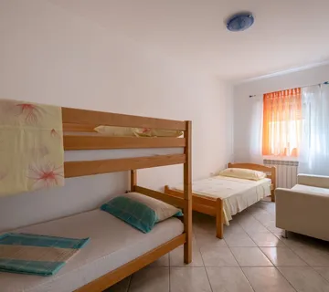 Smještaj za 4 radnika - Medulin - cover