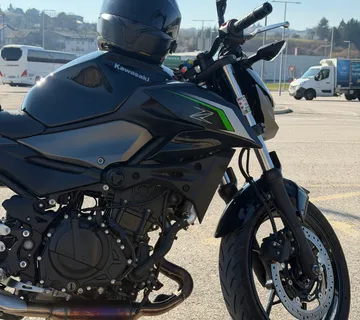 Kawasaki Z500 - cover