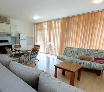 Prostrani stan, Vidikovac, Pula (prodaja) - cover