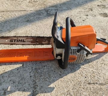 Motorna pila Stihl MS 230  - cover