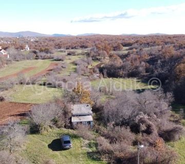 Imotski objekt + građevinsko zemljište 2413 m2 Proložac Gornji - cover