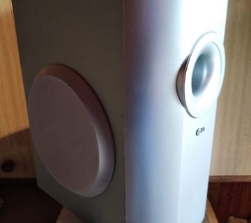 LG pasivan Woofer & LogiTech centar - cover