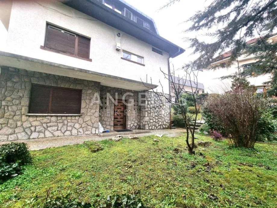 Zagreb, Šalata - samostojeća kuća 300m2 s projektom za gradnju - cover