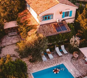 Kuća: Poreč, 164.00 m2, bazen, mirna lokacija - cover