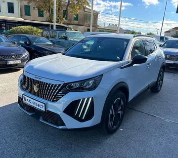 Peugeot 2008 Hybrid 136 - 2025 - 12.000km GRATIS ZIMSKE GUME + REG !!! - cover