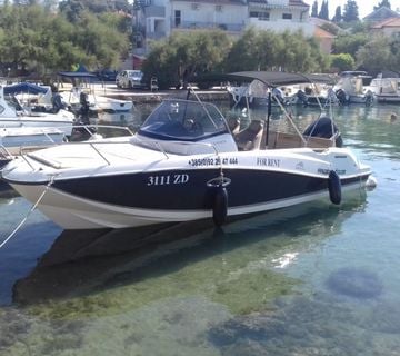 RENT A BOAT PETRČANE QUICKSILVER 675 SUZUKI 300KS -ZADAR NAUTICA - cover