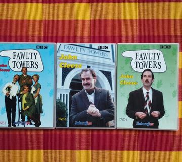 John Cleese - Fawlty Towers DVD 1,3,4 - cover