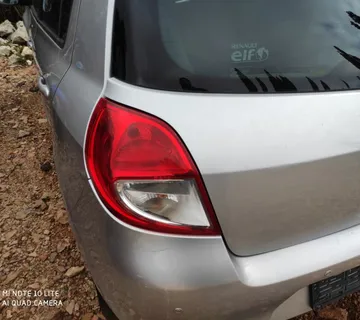 RENAULT CLIO 3 2011 REDIZAJN ZADNJE LAMPE - cover
