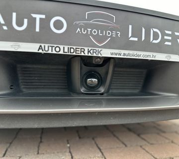 Porsche 911 Carrera 4S Coupé PDK *3 g. GARANCIJA*  - cover