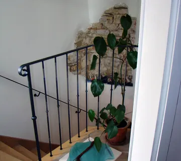 OGRADE 2 - cijena na upit - cover