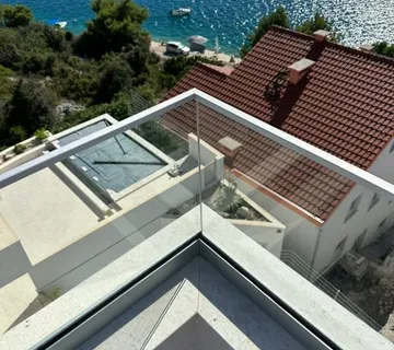 ROGOZNICA KALEBOVA LUKA PENTHOUSE 50 M2+ TERASA 63 M2+ BAZEN - cover