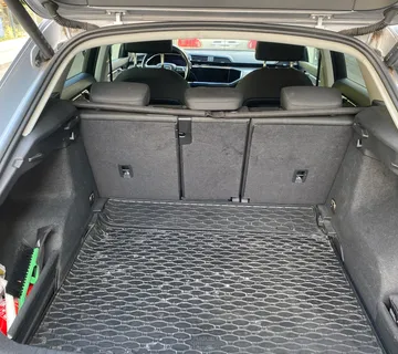 AUDI Q3 35 TDI Select , S tronic - cover