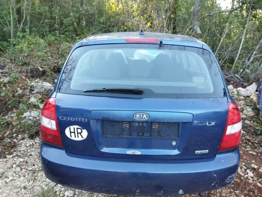 KIA CERATO 2005 ZADNJA GEPEK VRATA - cover