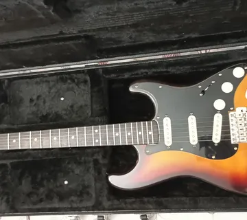 Stratocaster cca 1982/3 majstor NICK - cover