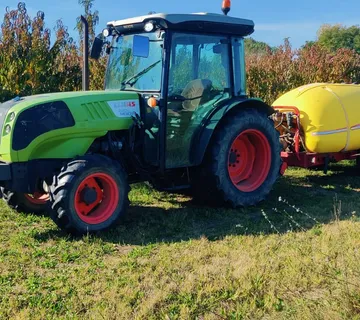 Claas Nexos 230 VL - cover