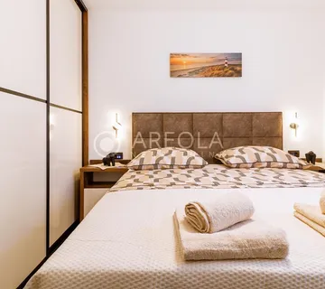 Split, Kman - Novouređen dvosoban stan, 62 m² (Najam do 15.05.2026.)