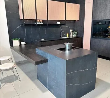 Luksuzna dizajnerska kuhinja - cover