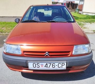 Citroen Saxo 1.1 - cover
