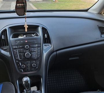Opel Astra J Sports Tourer 1,6 CDTi NIJE FIKSNO - cover